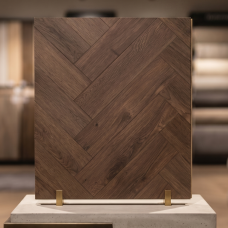 Herringbone Baccara 7803 8 мм, 33 клас Herringbone Baccara 7803 8 мм, 33 клас Ламінат ялинкою – стильна підлога для сучасного інтер’єру