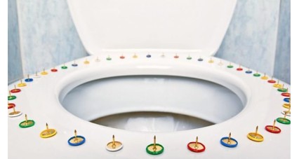 Що робити, коли дитячі ігри стають «проблемою» для туалету